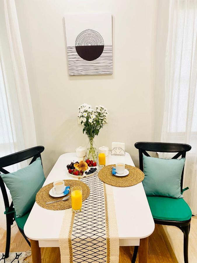 Like Home Apartments&Rooms Алма Ата Екстериор снимка
